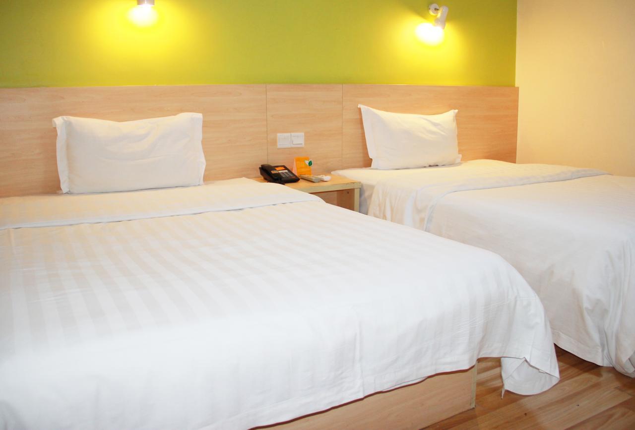7Days Inn Huludao Xingcheng Hot Spring Street Esterno foto