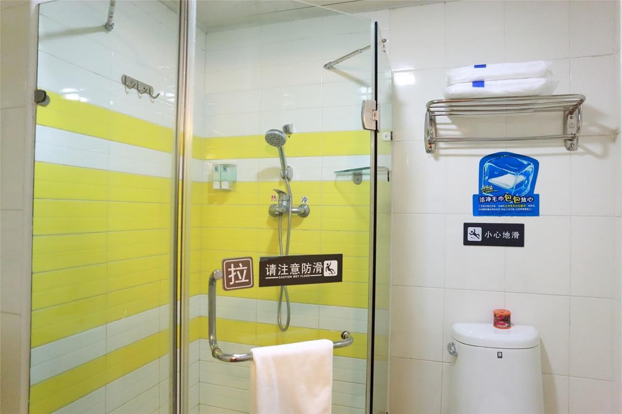 7Days Inn Huludao Xingcheng Hot Spring Street Esterno foto