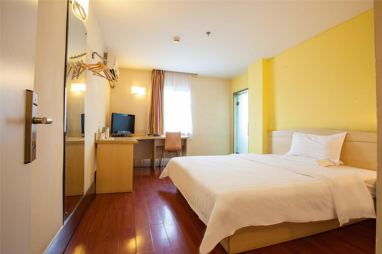 7Days Inn Huludao Xingcheng Hot Spring Street Esterno foto