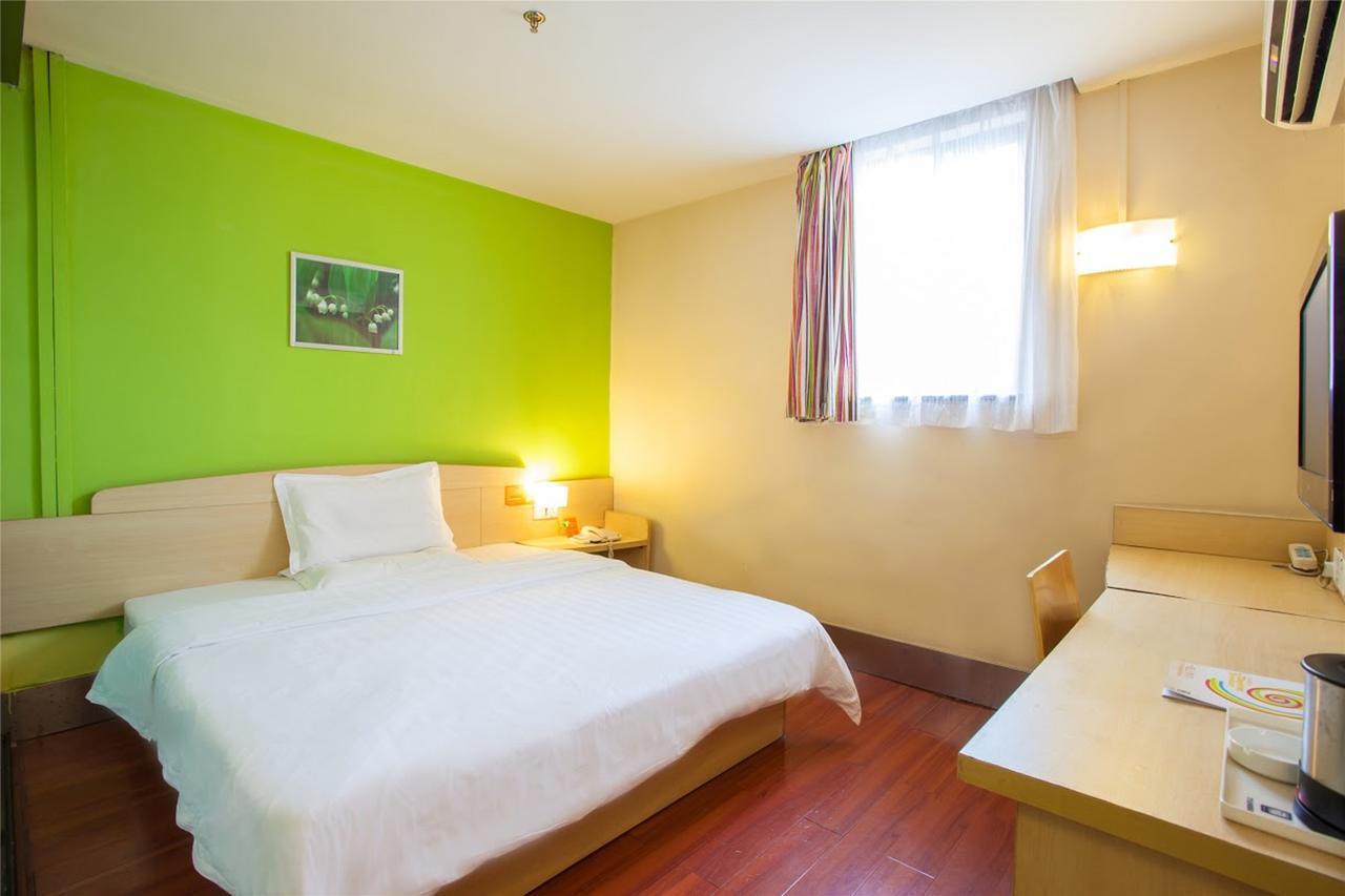 7Days Inn Huludao Xingcheng Hot Spring Street Esterno foto