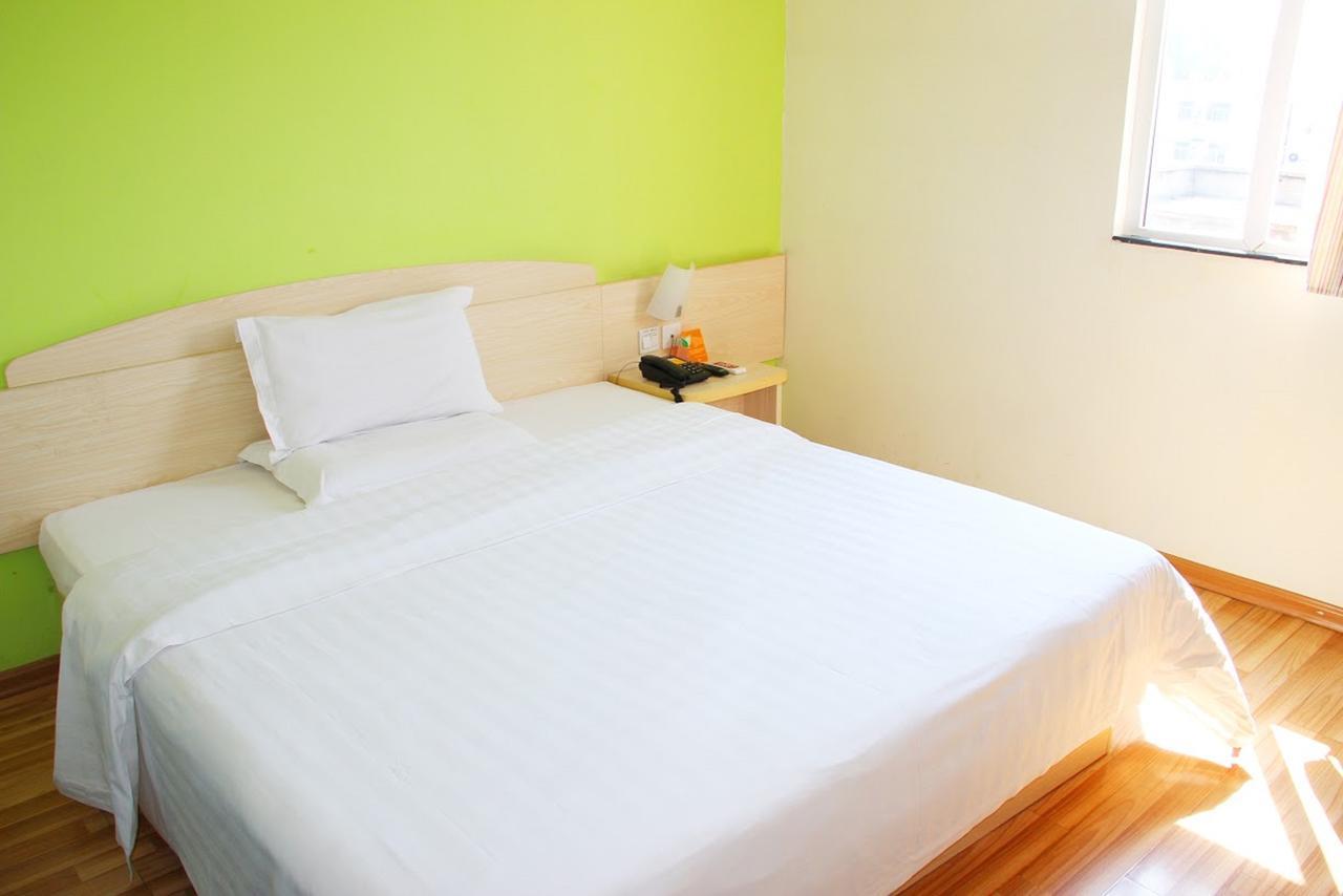 7Days Inn Huludao Xingcheng Hot Spring Street Esterno foto